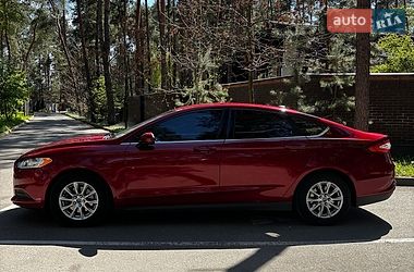 Седан Ford Fusion 2014 в Білогородці