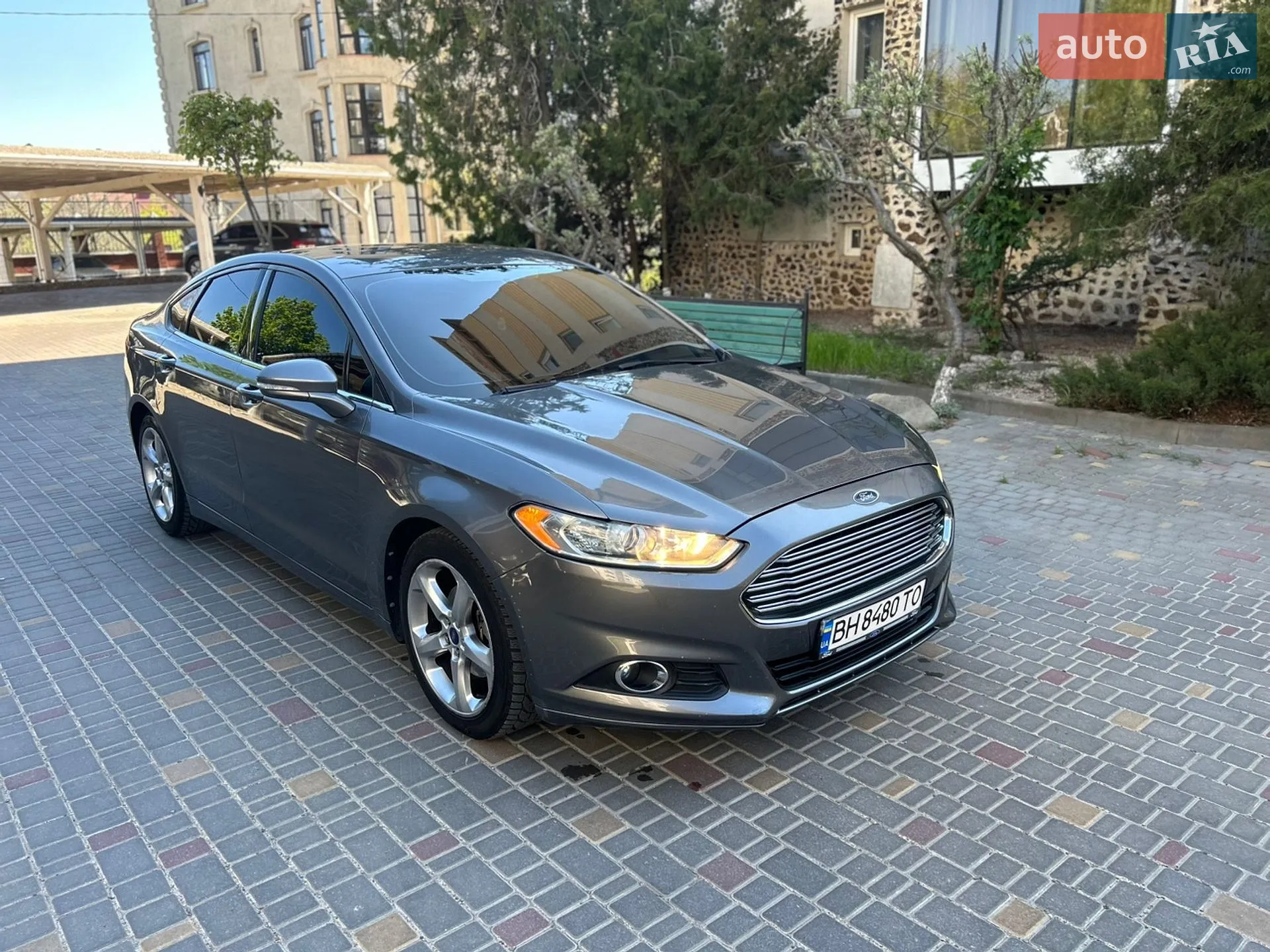 2013 Ford Fusion - мініатюра 2
