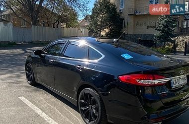Седан Ford Fusion 2016 в Києві