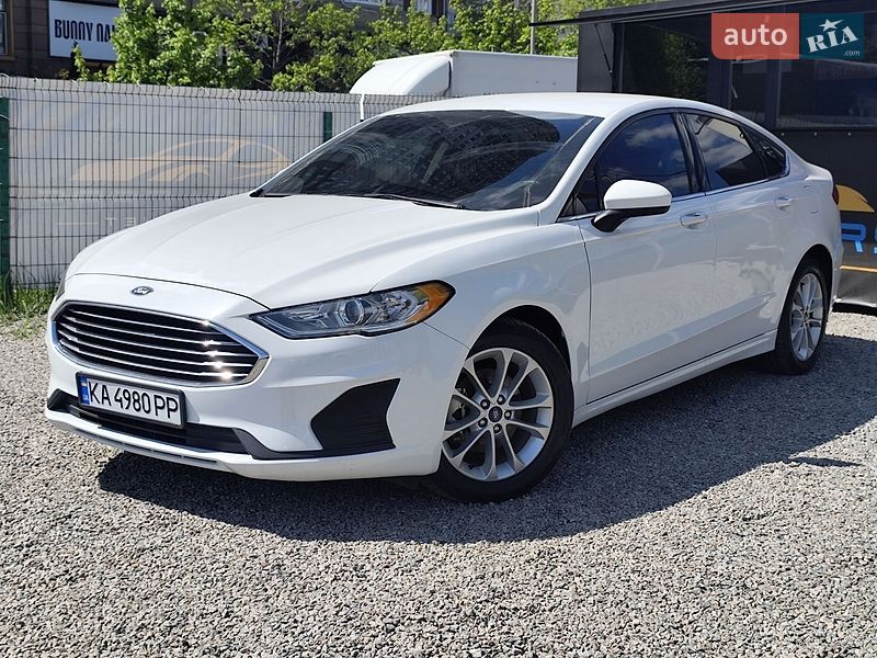 Ford Fusion 2019