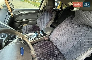 Седан Ford Fusion 2016 в Ладижині