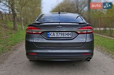 Седан Ford Fusion 2017 в Барышевке