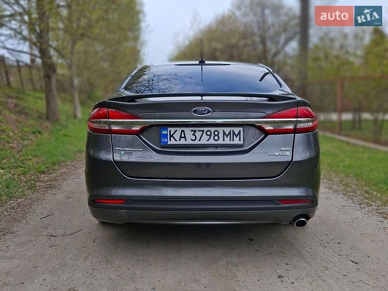 Седан Ford Fusion 2017 в Барышевке