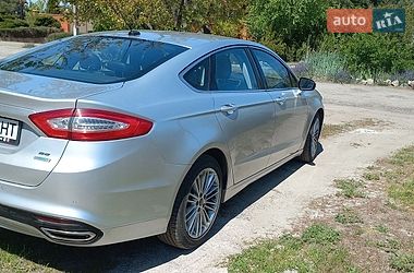 Седан Ford Fusion 2014 в Запорожье