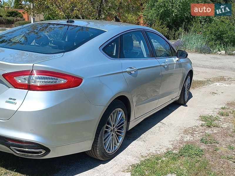 Седан Ford Fusion 2014 в Запорожье
