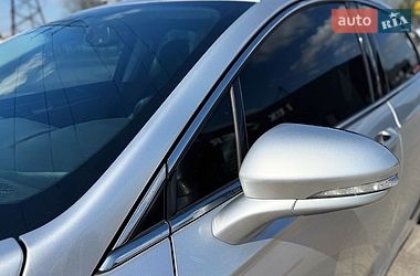 Седан Ford Fusion 2014 в Львове