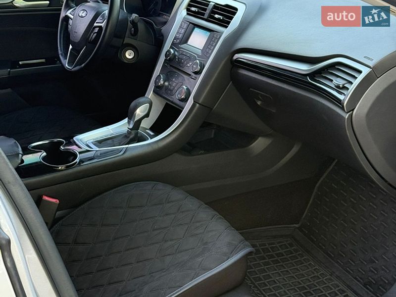 Седан Ford Fusion 2014 в Белой Церкви