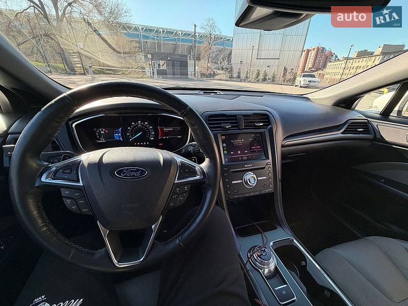 Седан Ford Fusion 2017 в Днепре