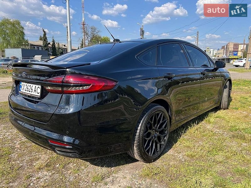 Седан Ford Fusion 2018 в Харькове
