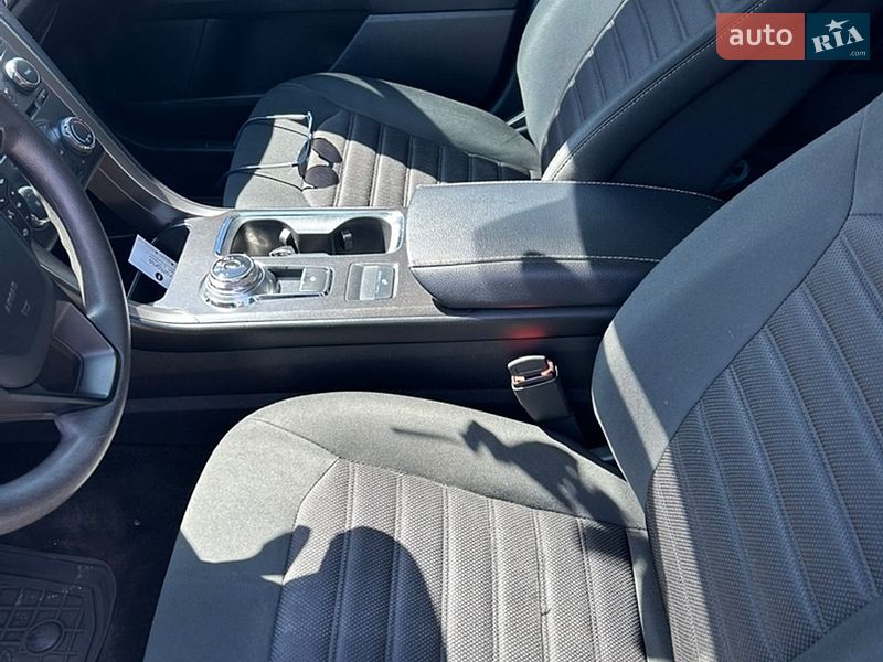 Седан Ford Fusion 2018 в Харкові