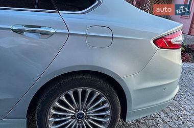 Седан Ford Fusion 2013 в Снятине