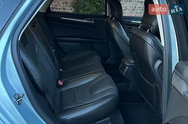 Седан Ford Fusion 2013 в Снятине