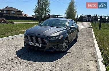 Седан Ford Fusion 2016 в Чернигове