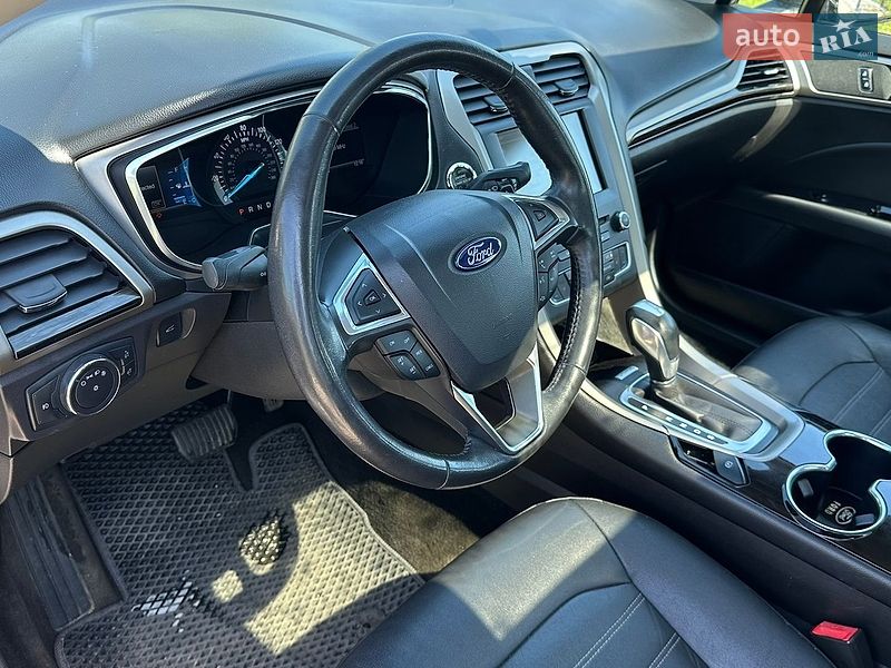 Седан Ford Fusion 2016 в Чернигове