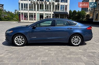 Седан Ford Fusion 2018 в Киеве