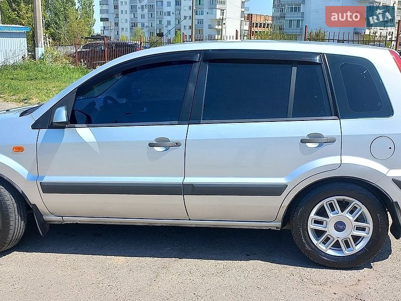 Хэтчбек Ford Fusion 2008 в Николаеве