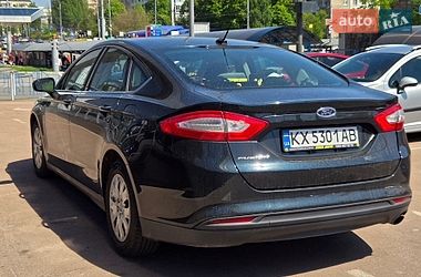 Седан Ford Fusion 2014 в Києві