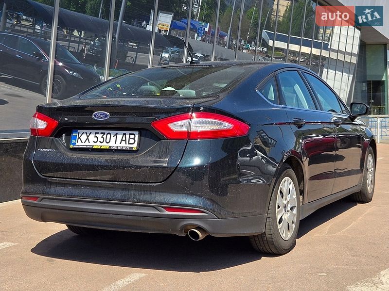 Седан Ford Fusion 2014 в Києві