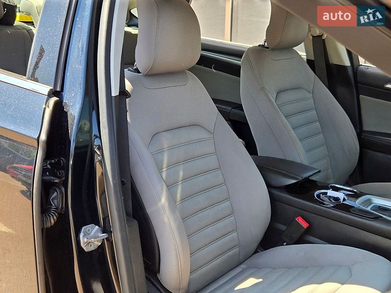 Седан Ford Fusion 2014 в Києві