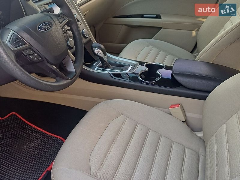 Седан Ford Fusion 2014 в Днепре