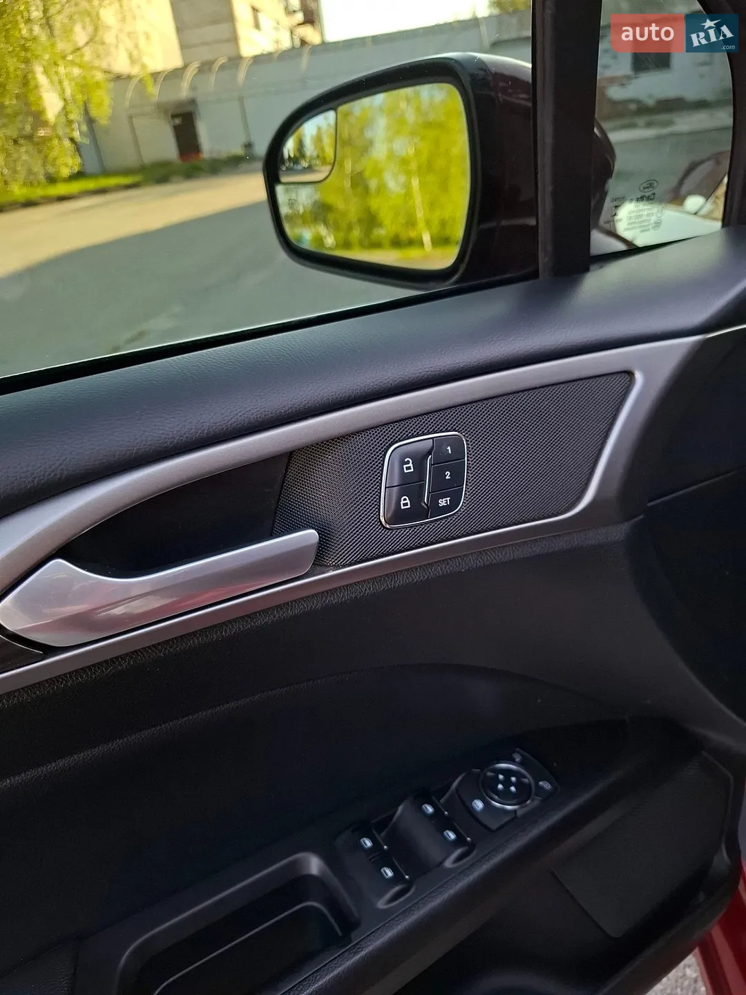 2017 Ford Fusion - мініатюра 25