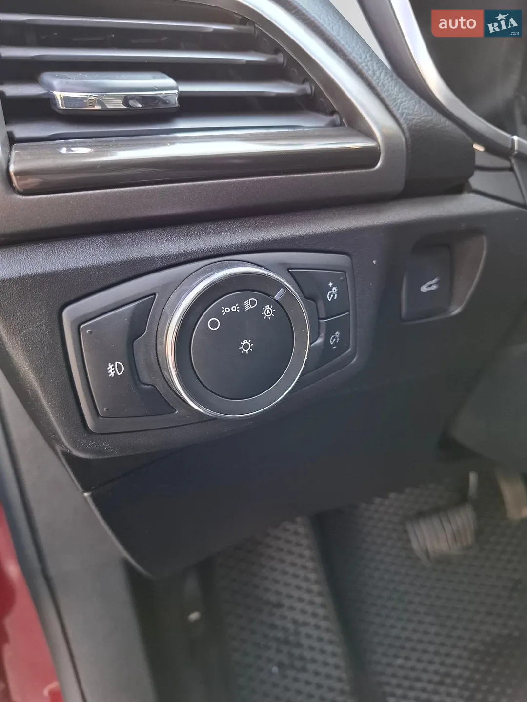 2017 Ford Fusion - мініатюра 28