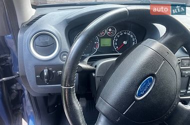 Хэтчбек Ford Fusion 2009 в Кременчуге