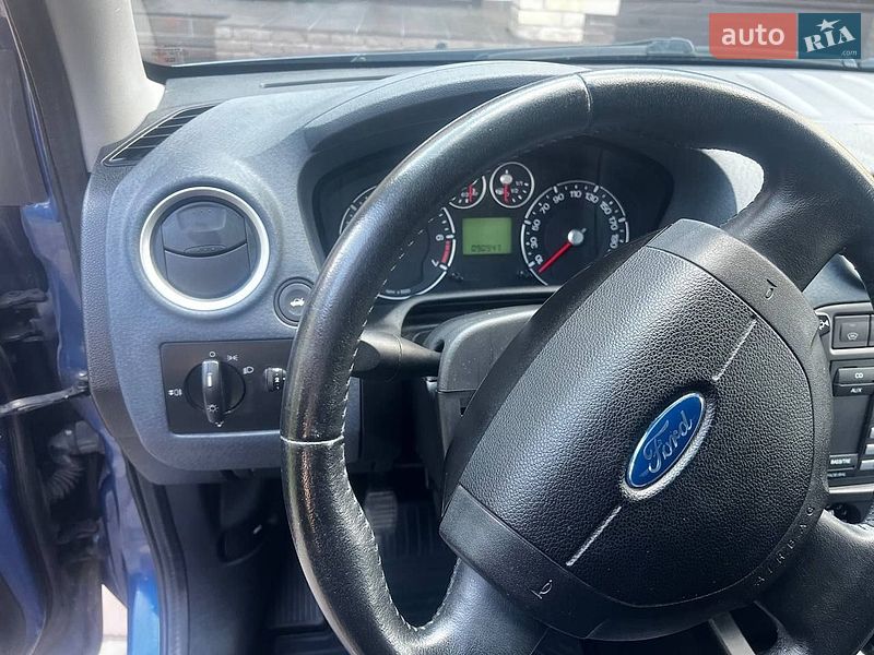 Хэтчбек Ford Fusion 2009 в Кременчуге