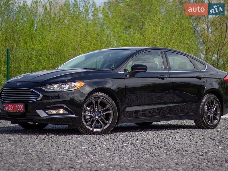 Седан Ford Fusion 2018 в Дрогобыче