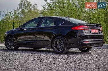 Седан Ford Fusion 2018 в Дрогобыче