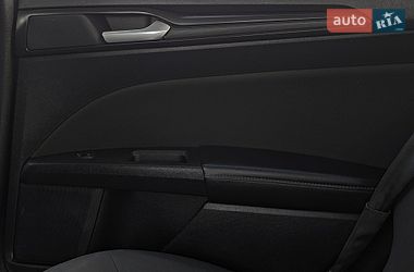 Седан Ford Fusion 2018 в Дрогобыче
