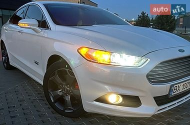 Седан Ford Fusion 2014 в Хмельницком