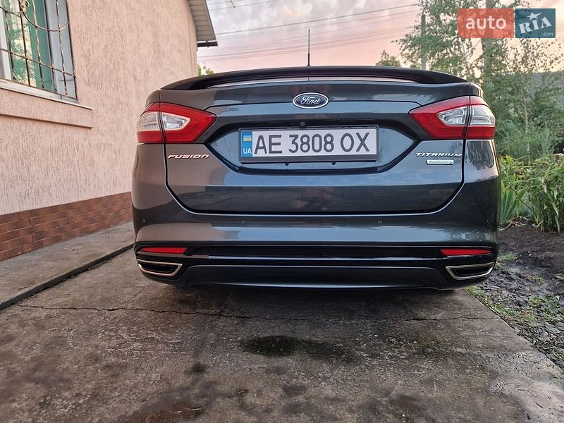 Седан Ford Fusion 2015 в Кривом Роге