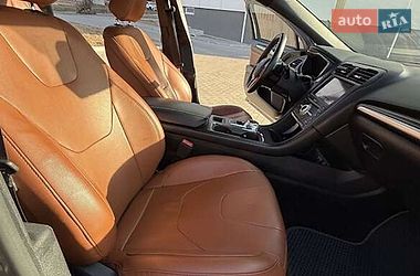 Седан Ford Fusion 2019 в Виннице