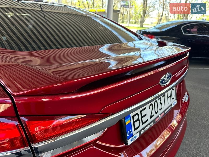 Седан Ford Fusion 2016 в Николаеве