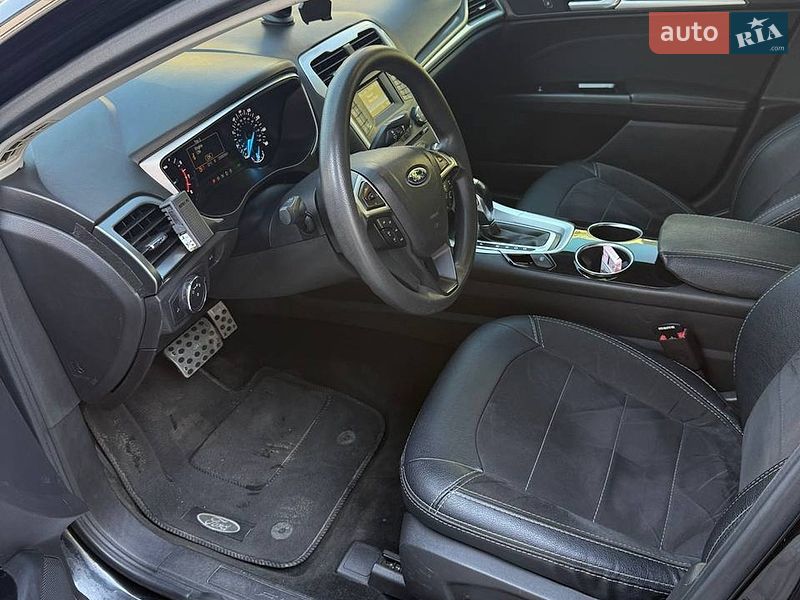 Седан Ford Fusion 2012 в Дніпрі