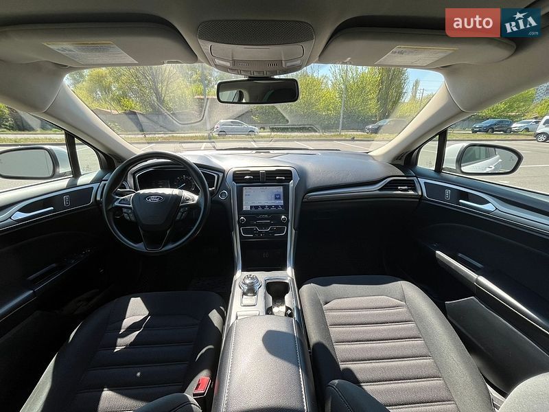 Седан Ford Fusion 2019 в Києві