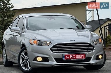 Седан Ford Fusion 2016 в Дрогобичі