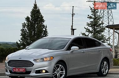Седан Ford Fusion 2016 в Дрогобичі