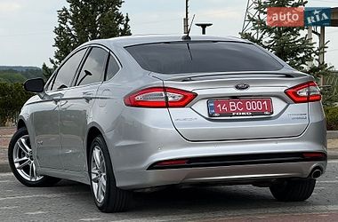 Седан Ford Fusion 2016 в Дрогобичі