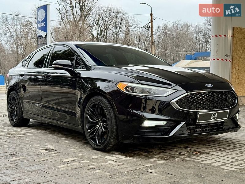 Седан Ford Fusion 2016 в Днепре