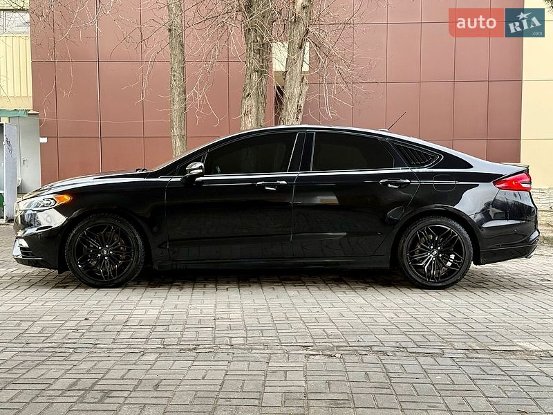Седан Ford Fusion 2016 в Днепре