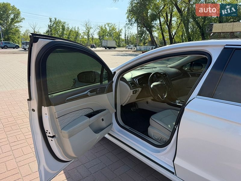 Седан Ford Fusion 2017 в Запорожье