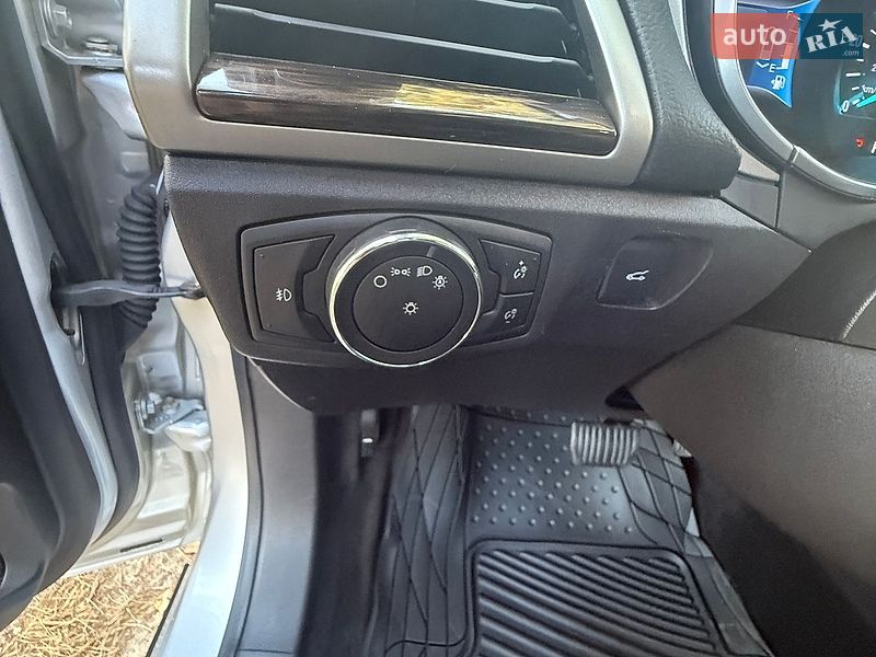 Седан Ford Fusion 2016 в Києві