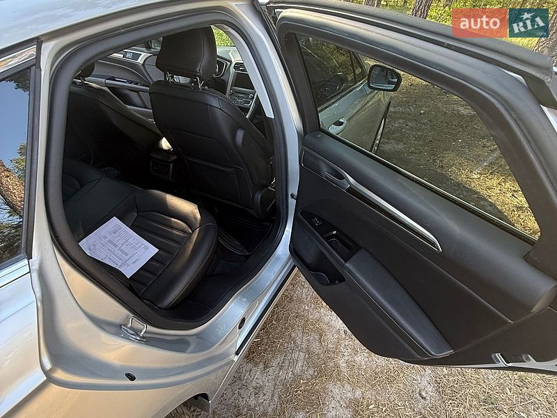 Седан Ford Fusion 2016 в Києві