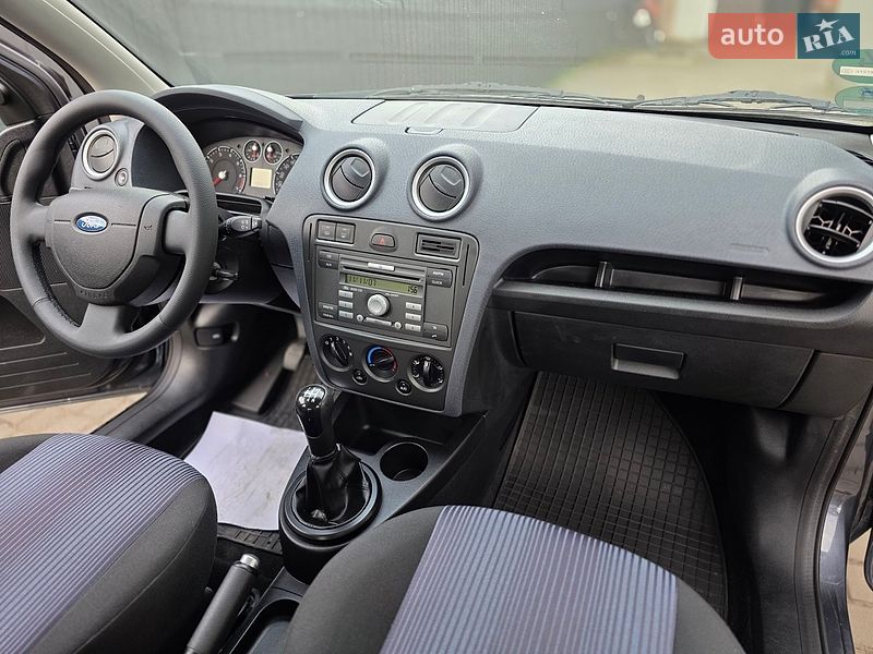Хетчбек Ford Fusion 2007 в Луцьку