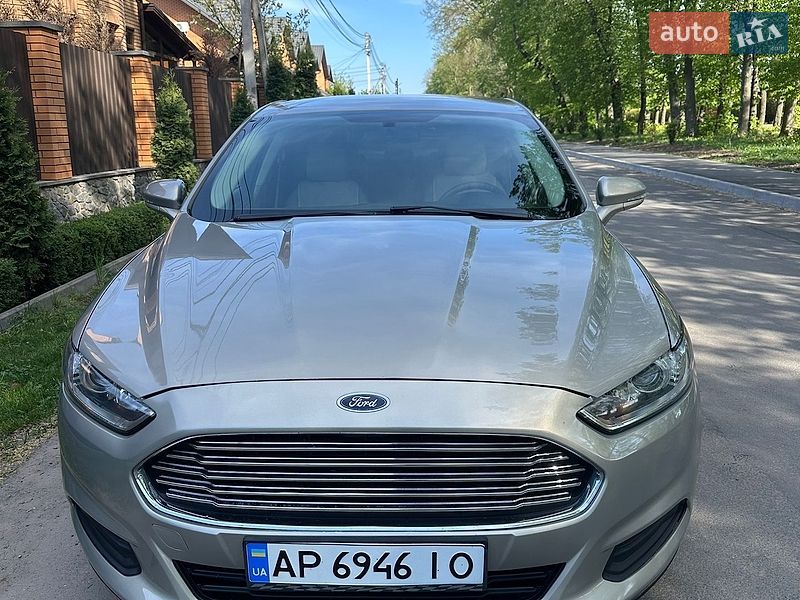 Ford Fusion 2015