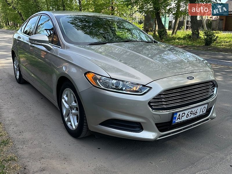 Седан Ford Fusion 2015 в Вінниці