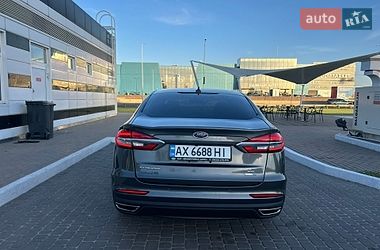 Седан Ford Fusion 2020 в Киеве