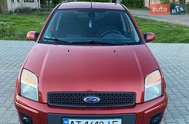 Хэтчбек Ford Fusion 2006 в Косове